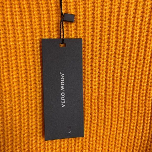 Vero Moda Long Sleeve Radient Golden Yellow Cropped Knit Sweater Medium NEW - Picture 8 of 11